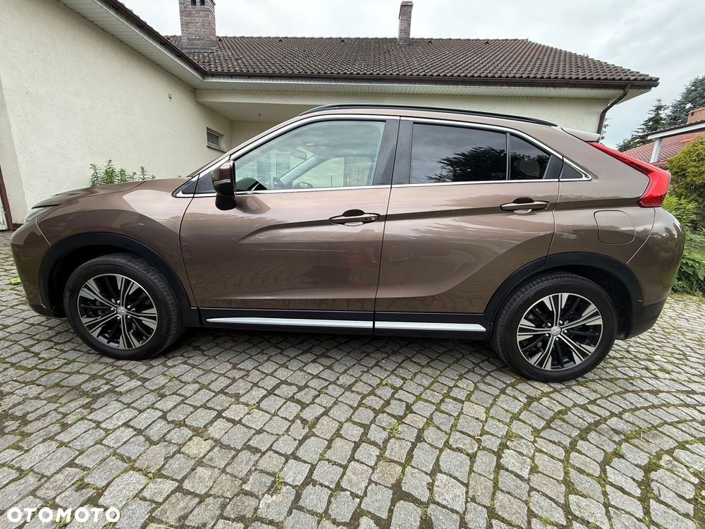 Mitsubishi Eclipse Cross 1.5 T-MIVEC ClearTec CVT 4WD Diamant Edition Plus - 2