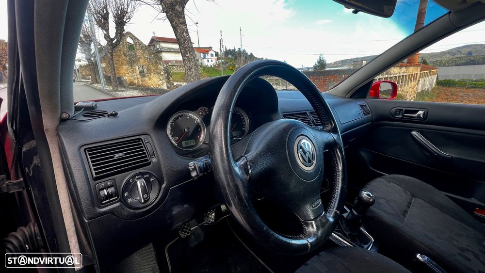 VW Golf 1.6i Highline - 6