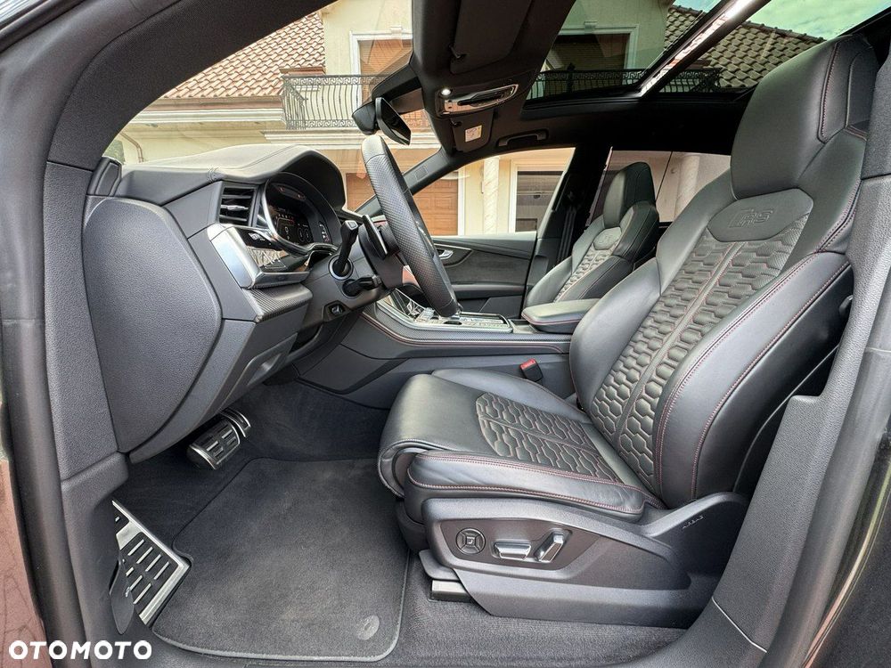 Audi RS Q8 - 19