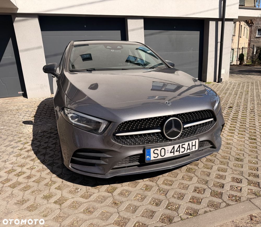 Mercedes-Benz Klasa A 180 AMG Line 7G-DCT - 2