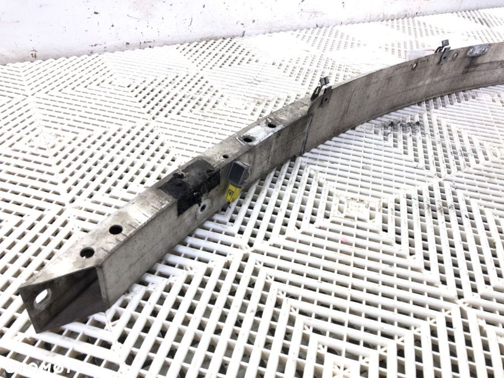 BELKA ZDERZAKA PRZÓD  MERCEDES-BENZ KLASA C T-Model (S204) 2007 - 2014 C 220 CDI (204.208) 125 kW - 4