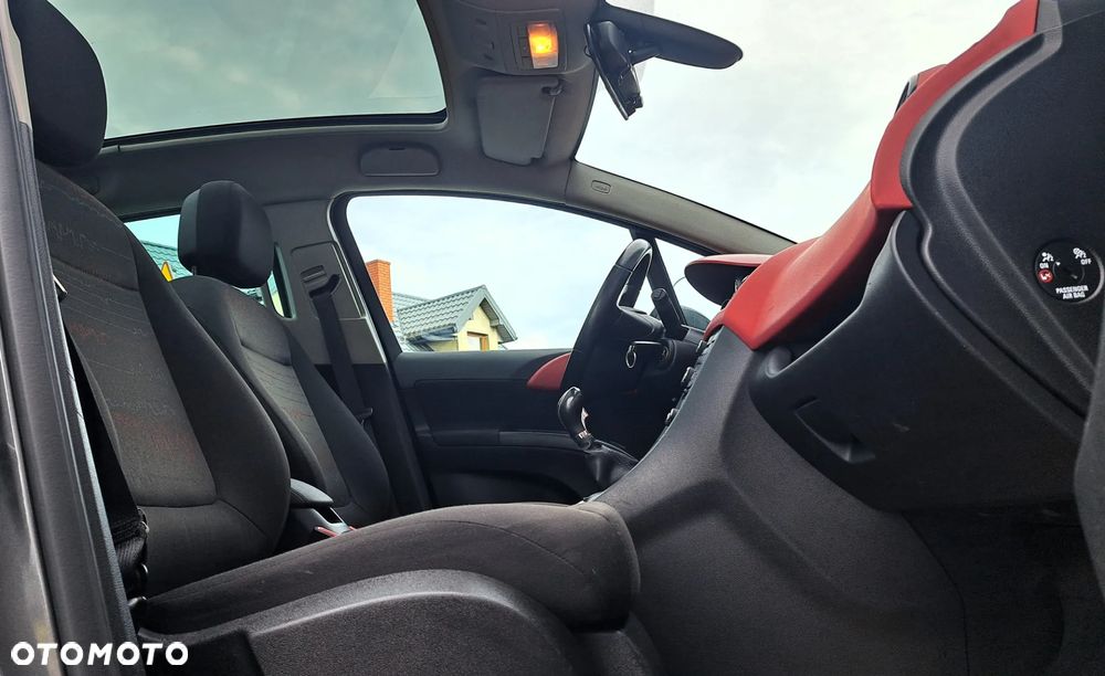 Opel Meriva - 10