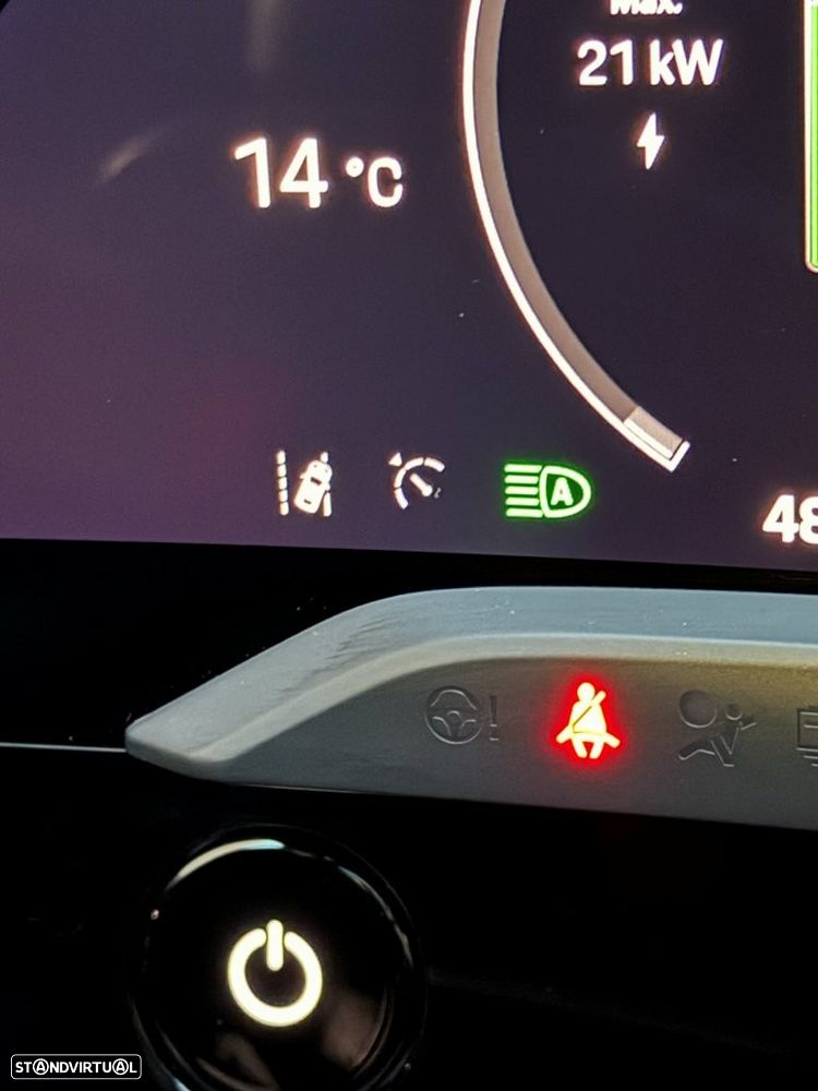 Porsche Taycan Bateria Performance Plus - 22