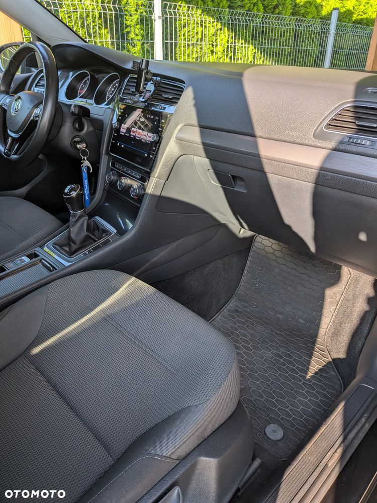 Volkswagen Golf 1.5 TSI BMT Evo Comfortline - 6