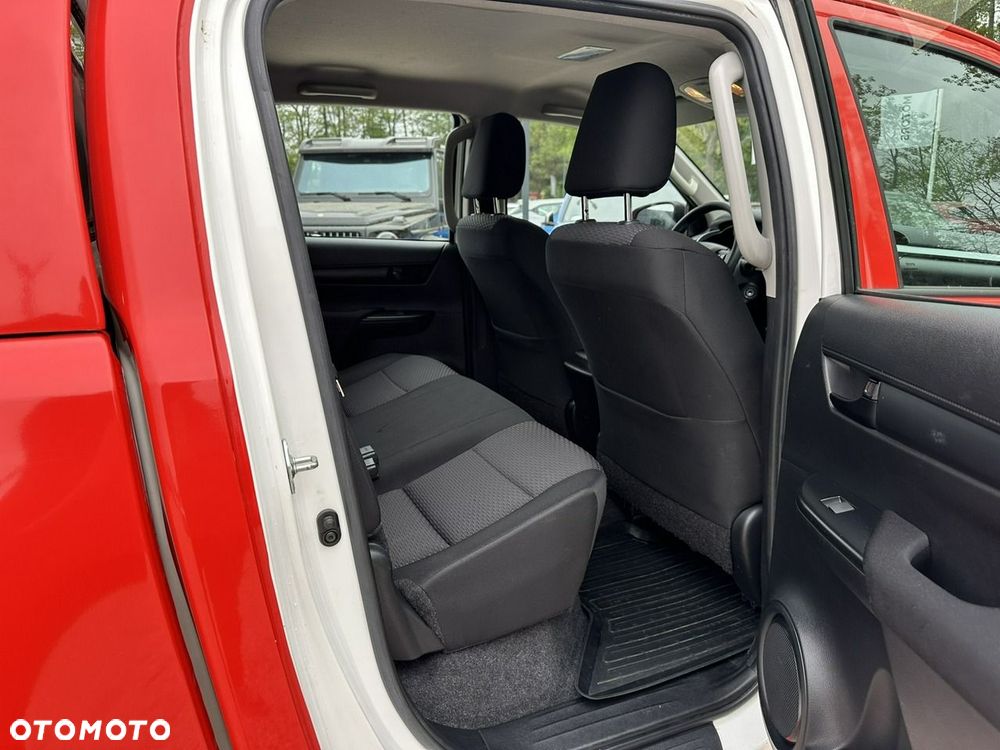 Toyota Hilux 2.4 D-4D Double Cab DLX 4x4 - 18