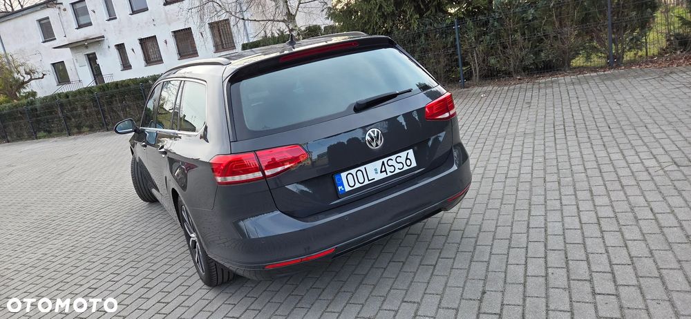 Volkswagen Passat Variant 2.0 TDI DSG (BlueMotion Technology) Comfortline - 5