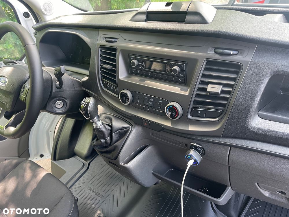 Ford Transit - 10
