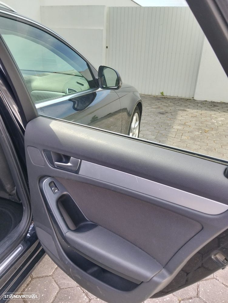 Audi A4 Avant 2.0 TDI - 9