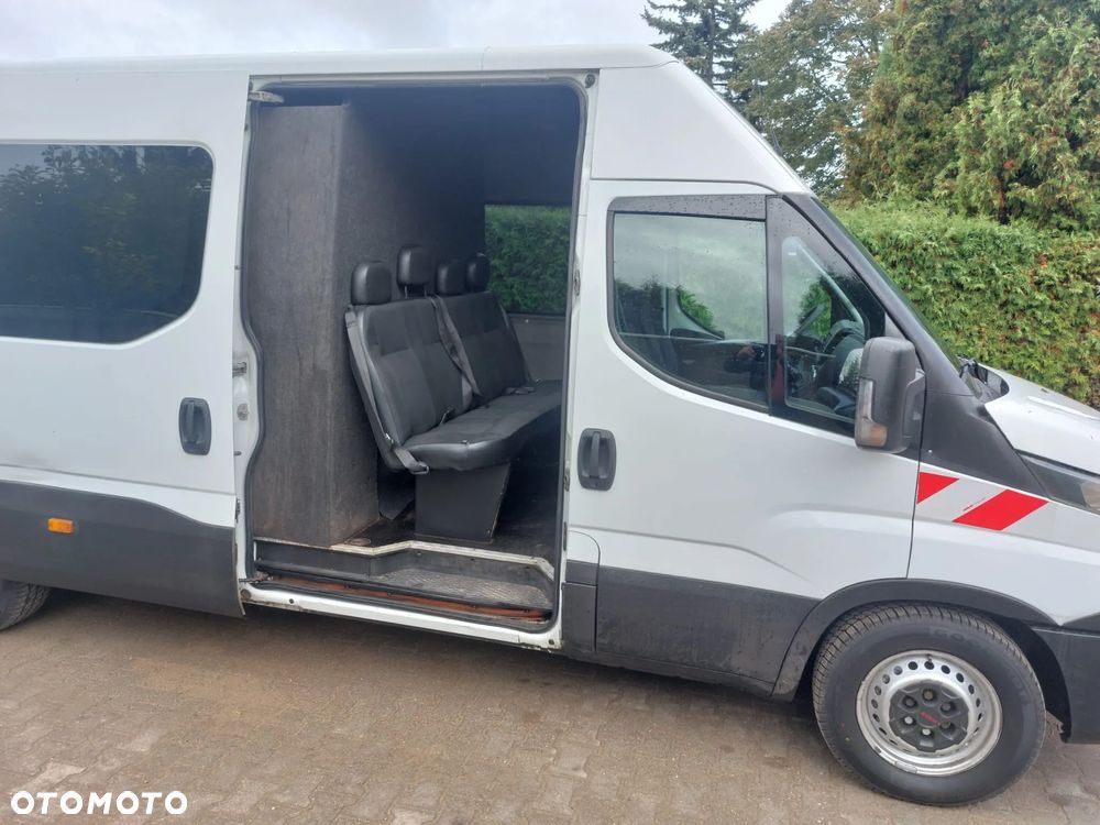 Iveco DAILY 35S15 - 3