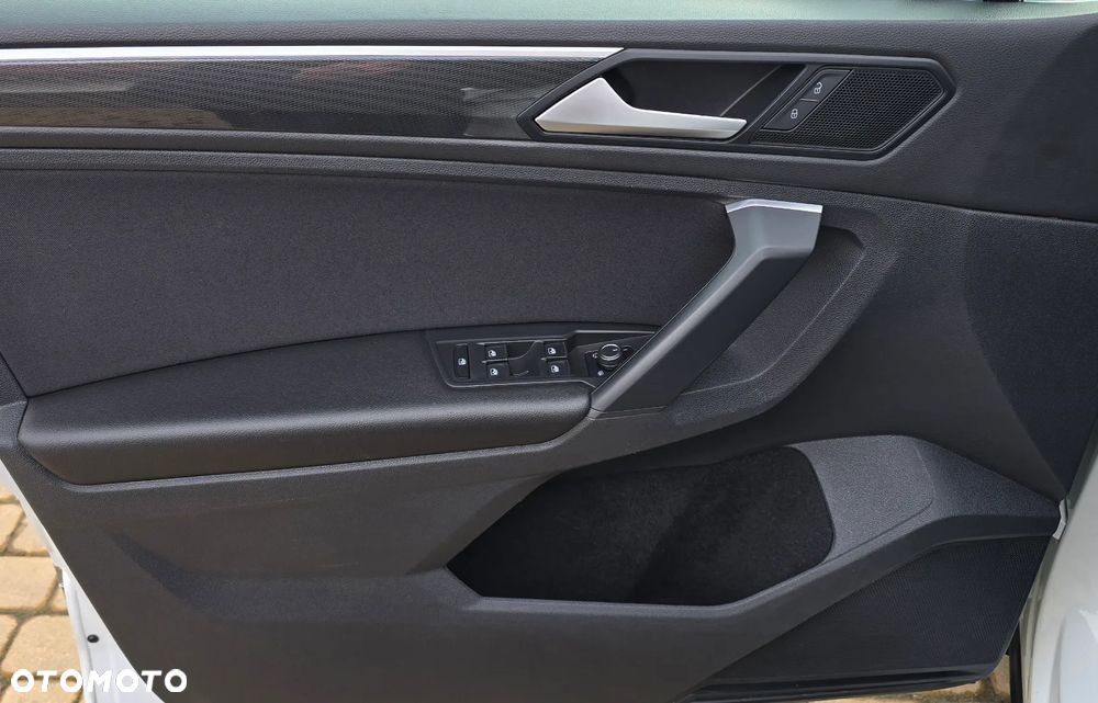 Volkswagen Tiguan 2.0 TSI 4Motion DSG OPF Highline - 18