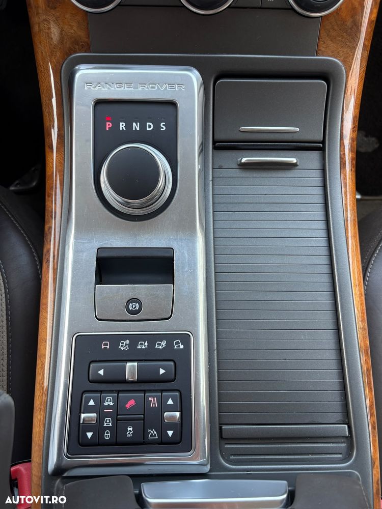 Land Rover Range Rover Sport 3.0 SDV6 Autobiography - 14