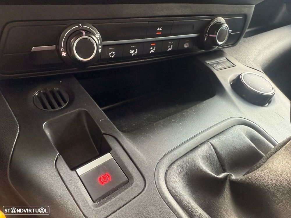 Peugeot Partner 1.6 BlueHDi Premium Standard - 13