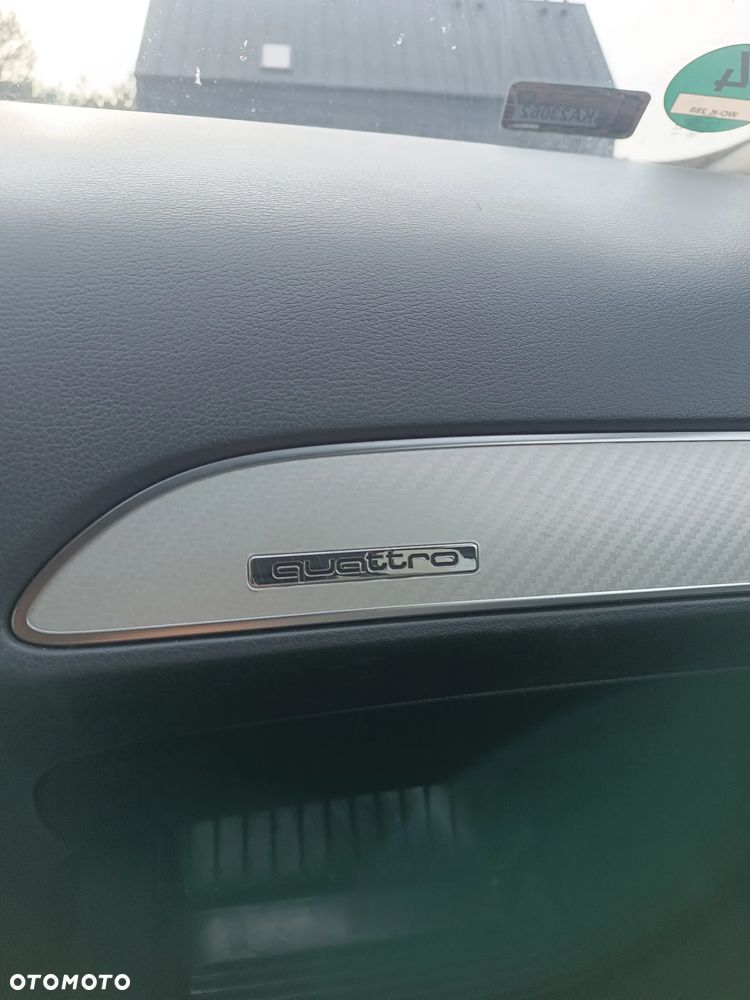 Audi A6 Avant - 10