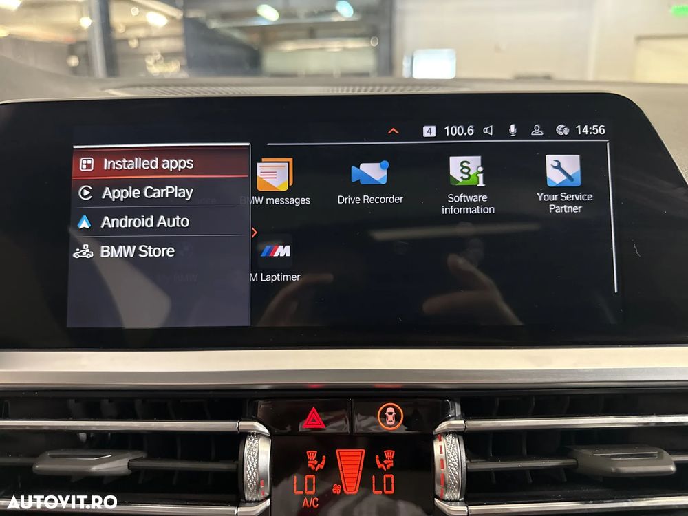 BMW M4 M440i xDrive - 23