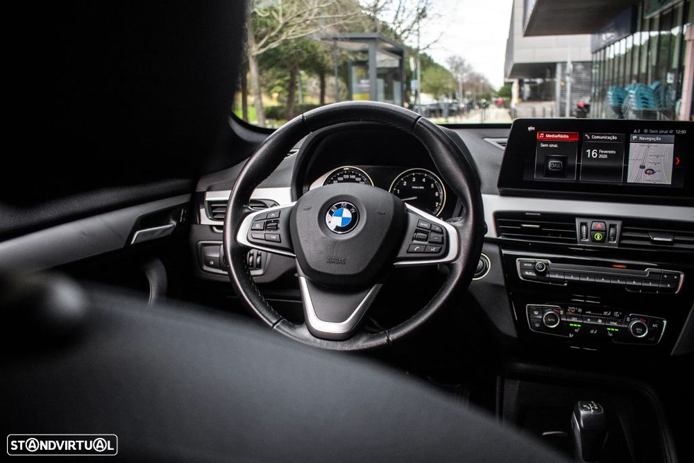 BMW X1 25 e xDrive - 36