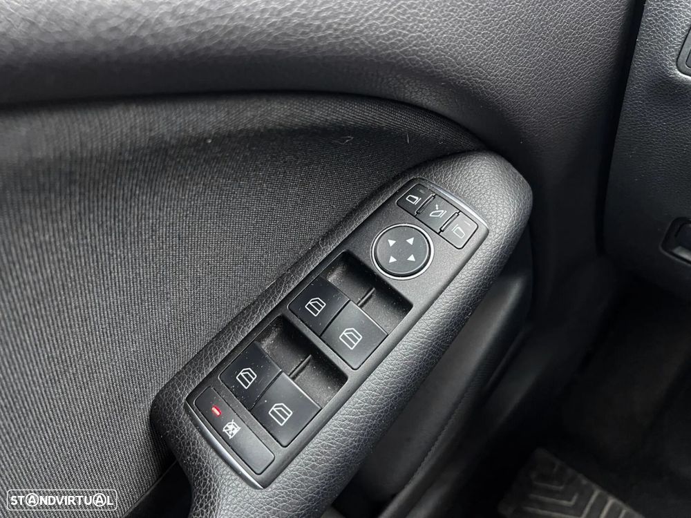 Mercedes-Benz B 180 CDI BlueEFFICIENCY Aut. - 14