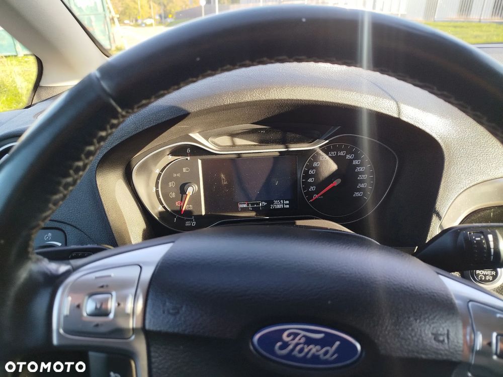 Ford S-Max 2.0 TDCi DPF Titanium X - 14