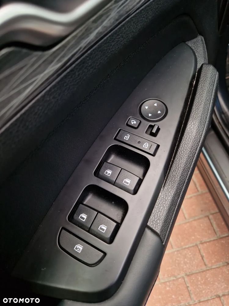 Kia Sportage 1.6 T-GDI M 2WD - 10
