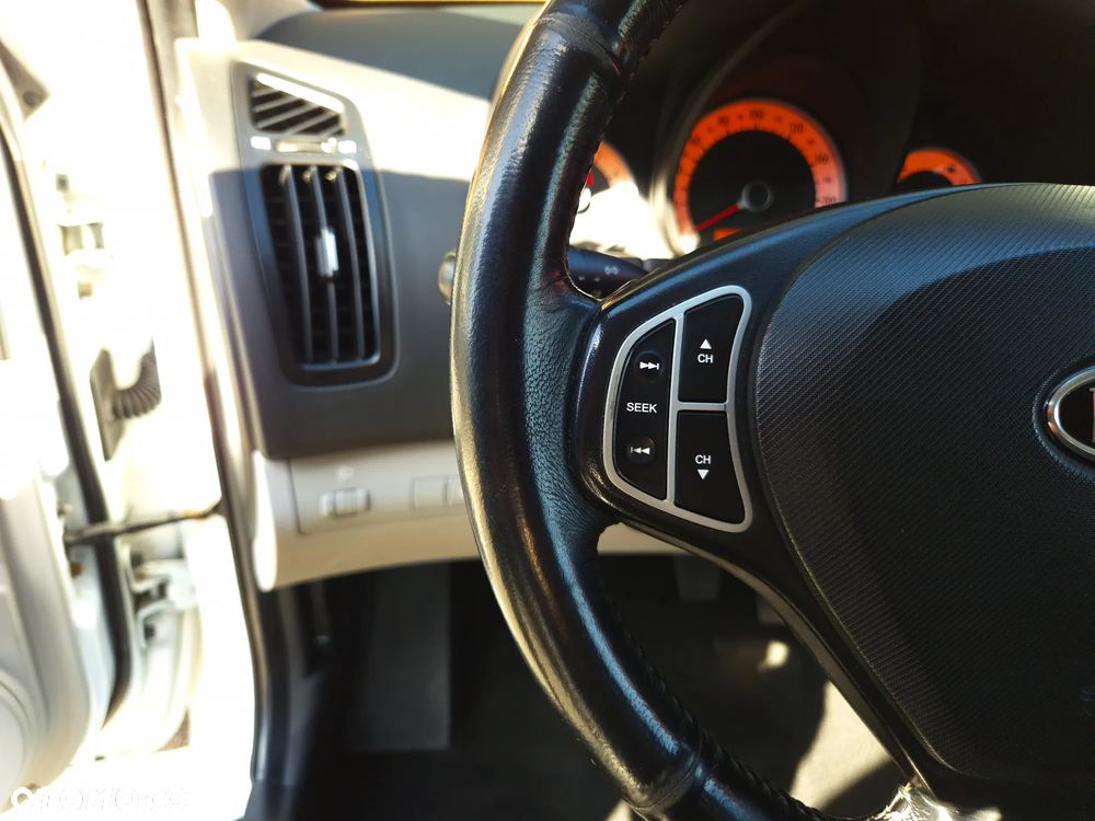 Kia ProCeed 1.6 CVVT LX - 21