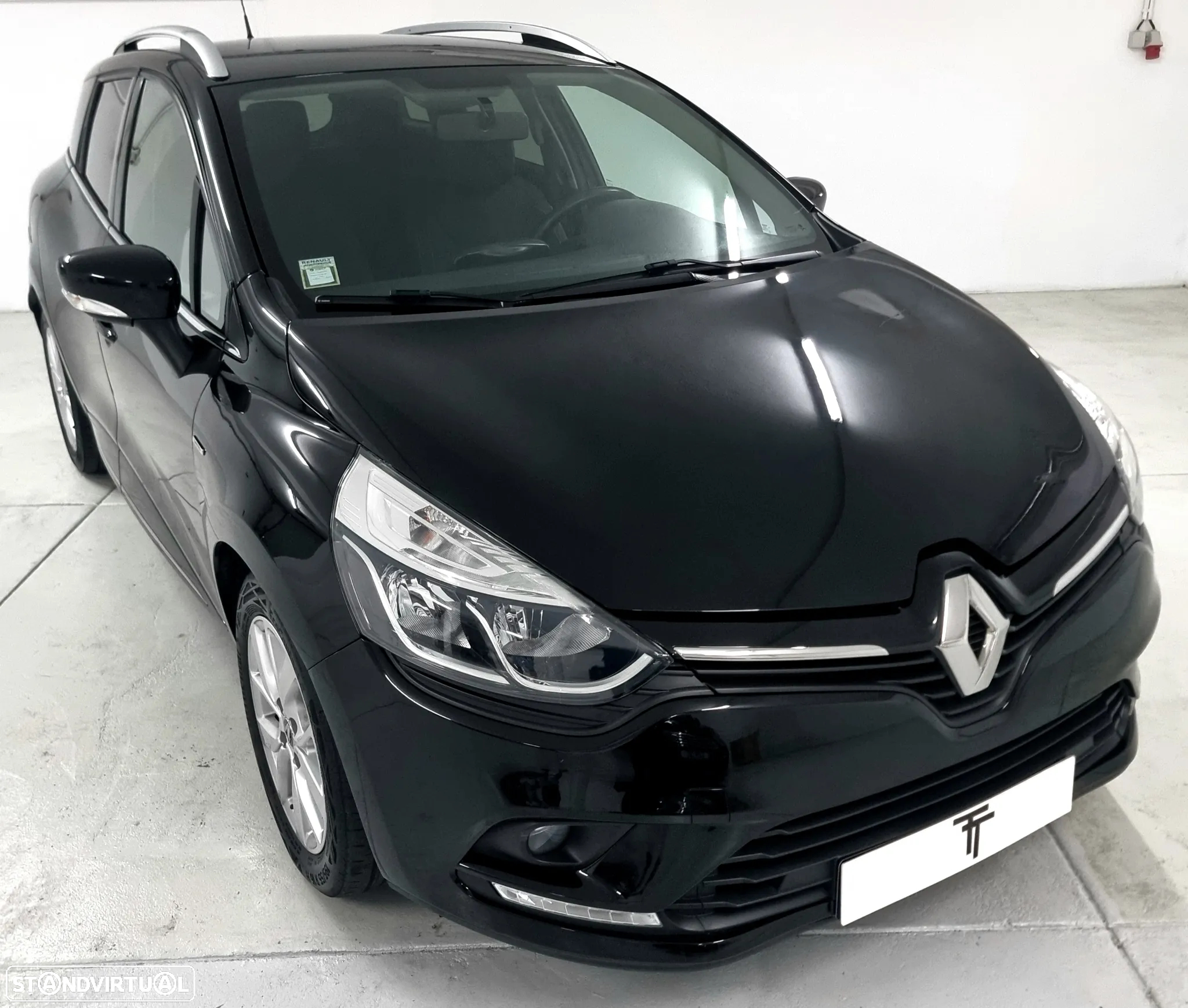 Renault Clio Sport Tourer 0.9 TCe Limited - 12