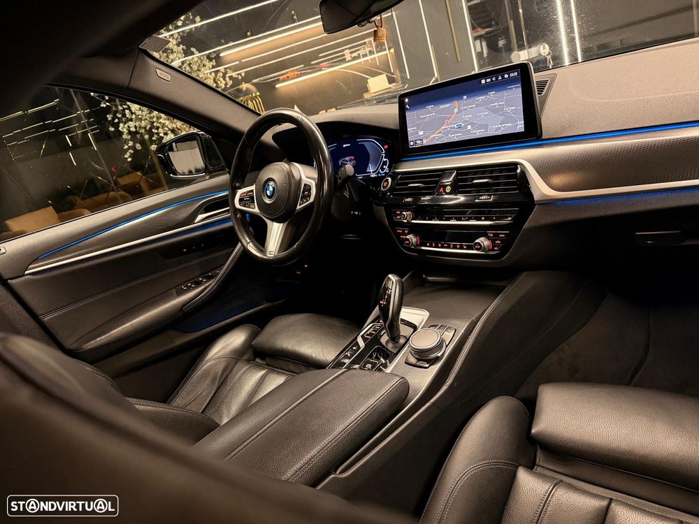 BMW 520 e Pack M - 4