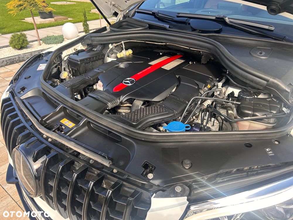 Mercedes-Benz GLE 400 4-Matic - 12