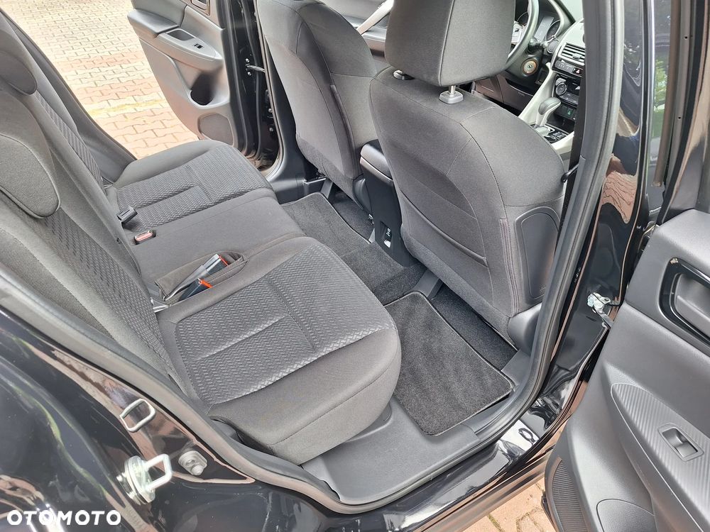 Mitsubishi Eclipse Cross 1.5 T-MIVEC ClearTec CVT 2WD Diamant Edition - 13