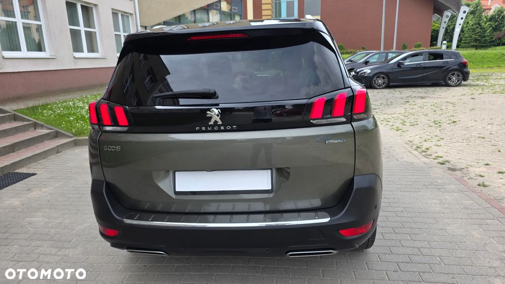 Peugeot 5008 - 6