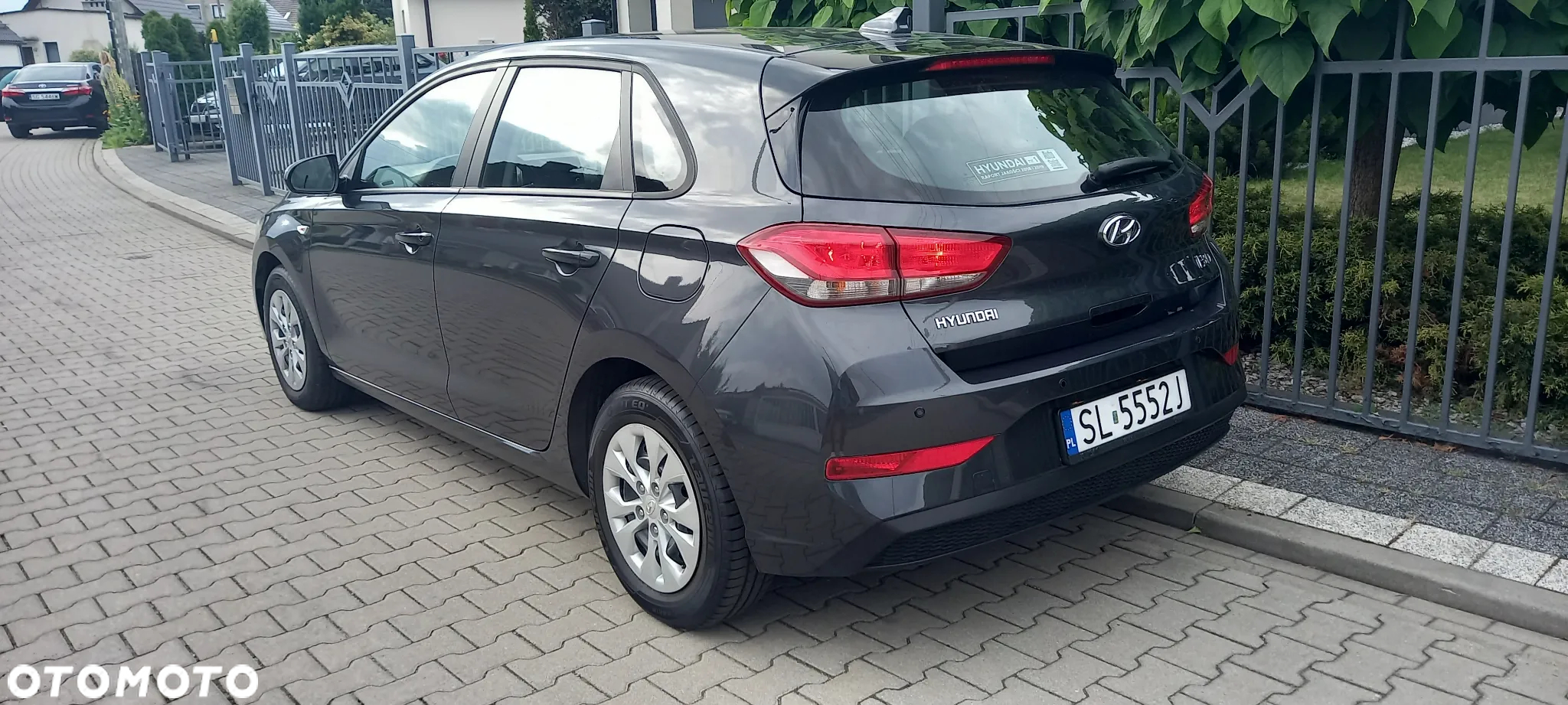 Hyundai i30 1.5 DPI Classic + - 13