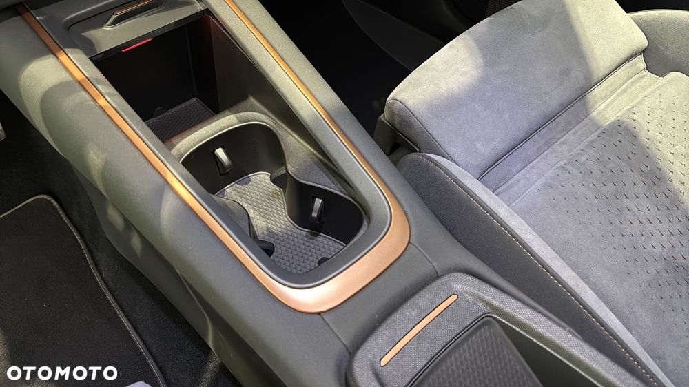Cupra Born - 16