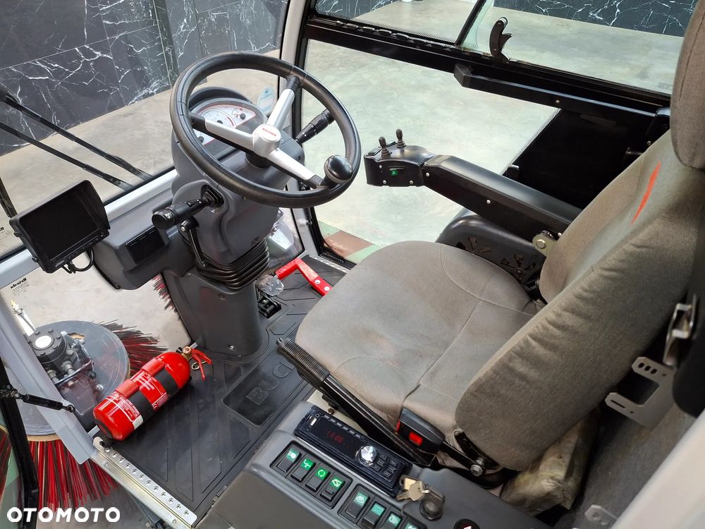 Inny Zamiatarka Bucher CityCat1000 2016 Rok EUnited PM10 Zamiatarka Chodnikowa - 3