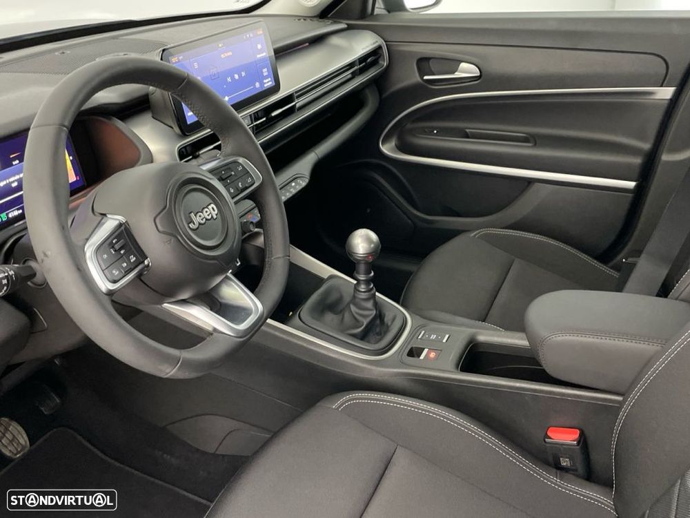 Jeep Avenger 1.2 GSE T3 Altitude - 19