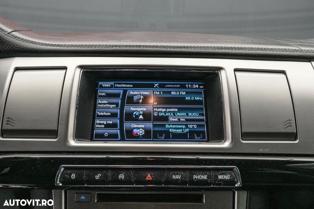 Jaguar XF 2.2D Premium Luxury - 20