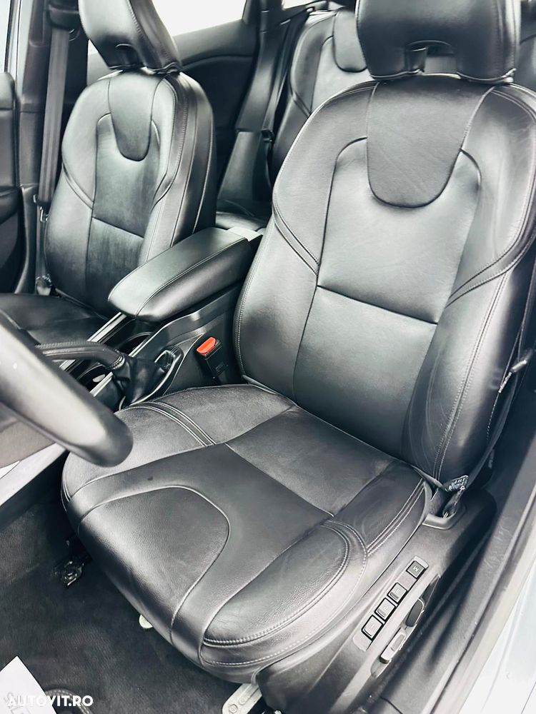 Volvo V40 D2 ECO Summum - 16