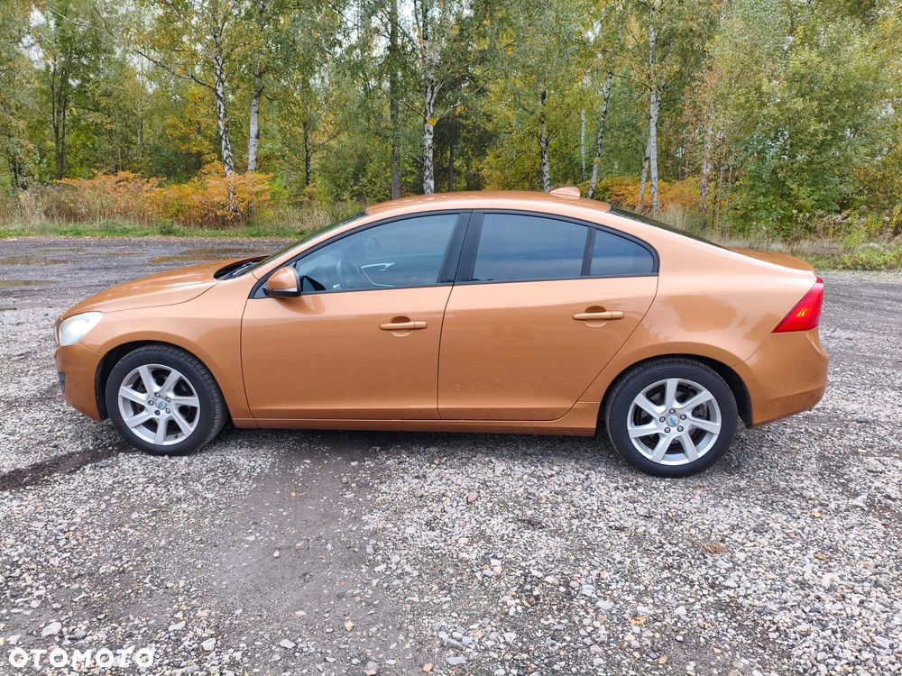Volvo S60 D4 Kinetic - 10