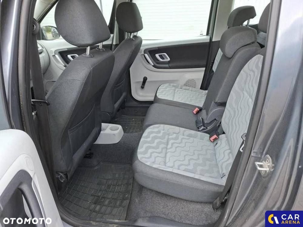 Skoda Roomster - 14