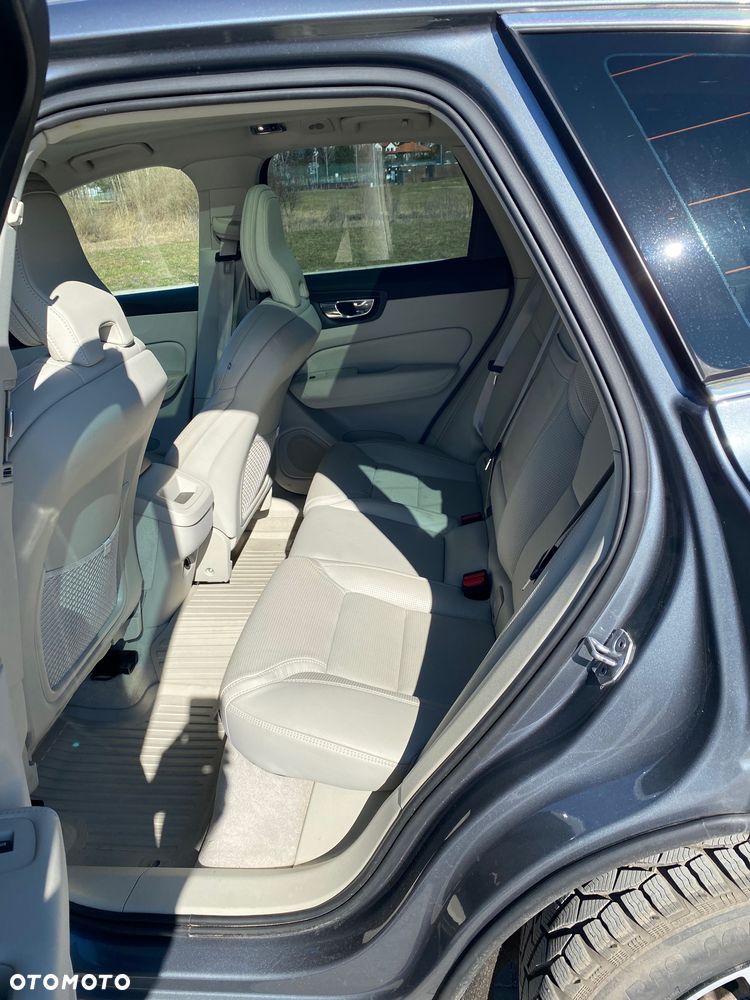 Volvo XC 60 D4 SCR Inscription - 6