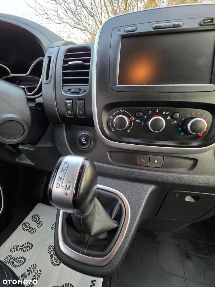 Renault Trafic - 8