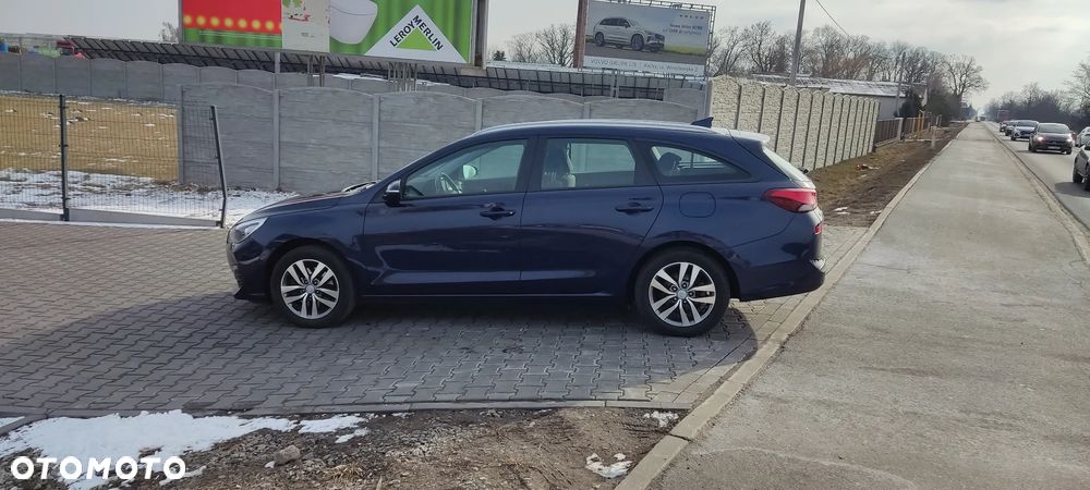 Hyundai i30 1.4 T-GDI Family+ - 7