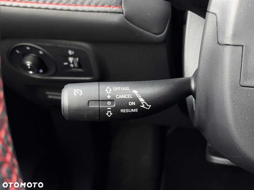 MG ZS 1.0 T-GDI Exclusive - 17