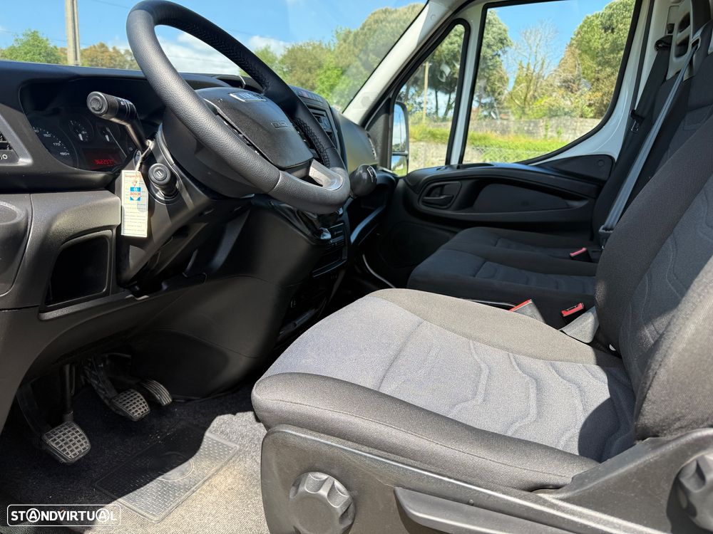 Iveco DAILY 35/180 - 17