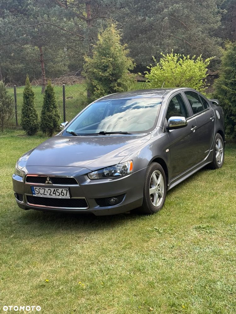 Mitsubishi Lancer 1.6 ClearTec Inform - 1