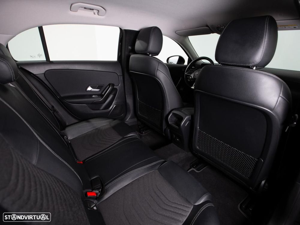 Mercedes-Benz A 250 e - 11