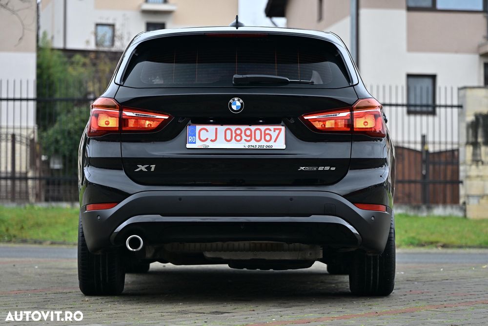 BMW X1 xDrive25e Advantage - 27