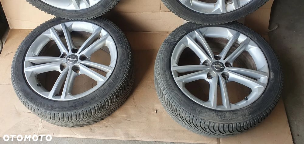 Alufelgi felgi aluminiowe alusy z oponami 5X115 8J IS42 245/45 R18 Opel Insignia A - 9
