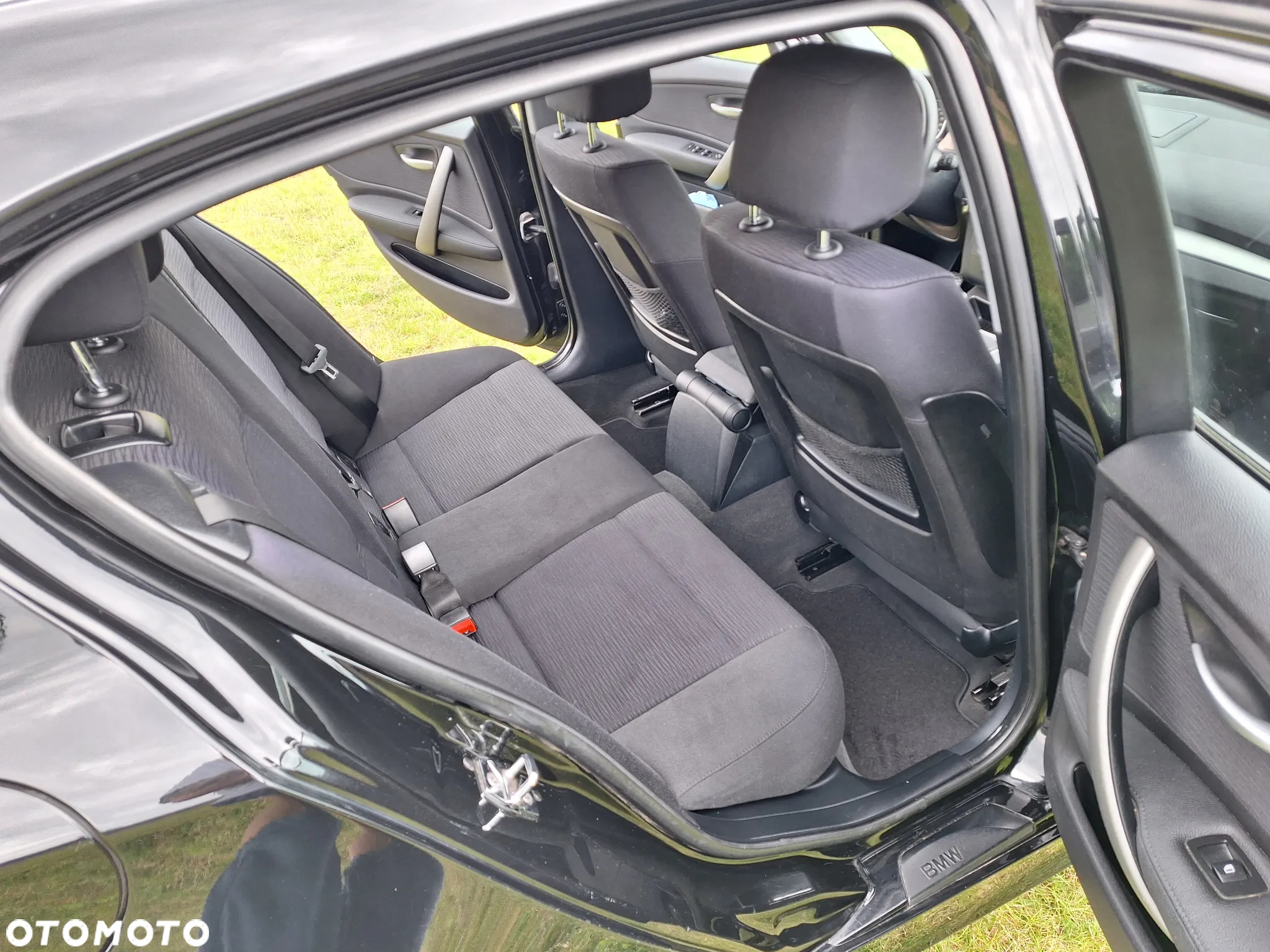 BMW Seria 1 116i - 22