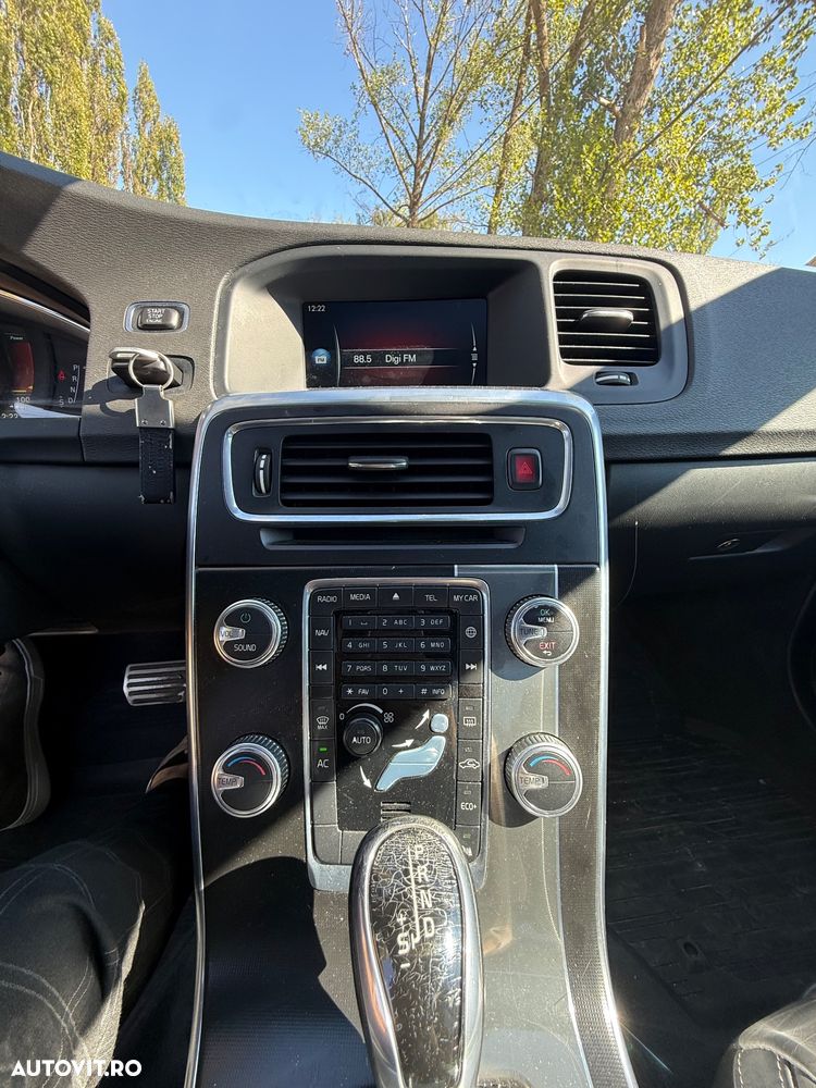 Volvo S60 - 4