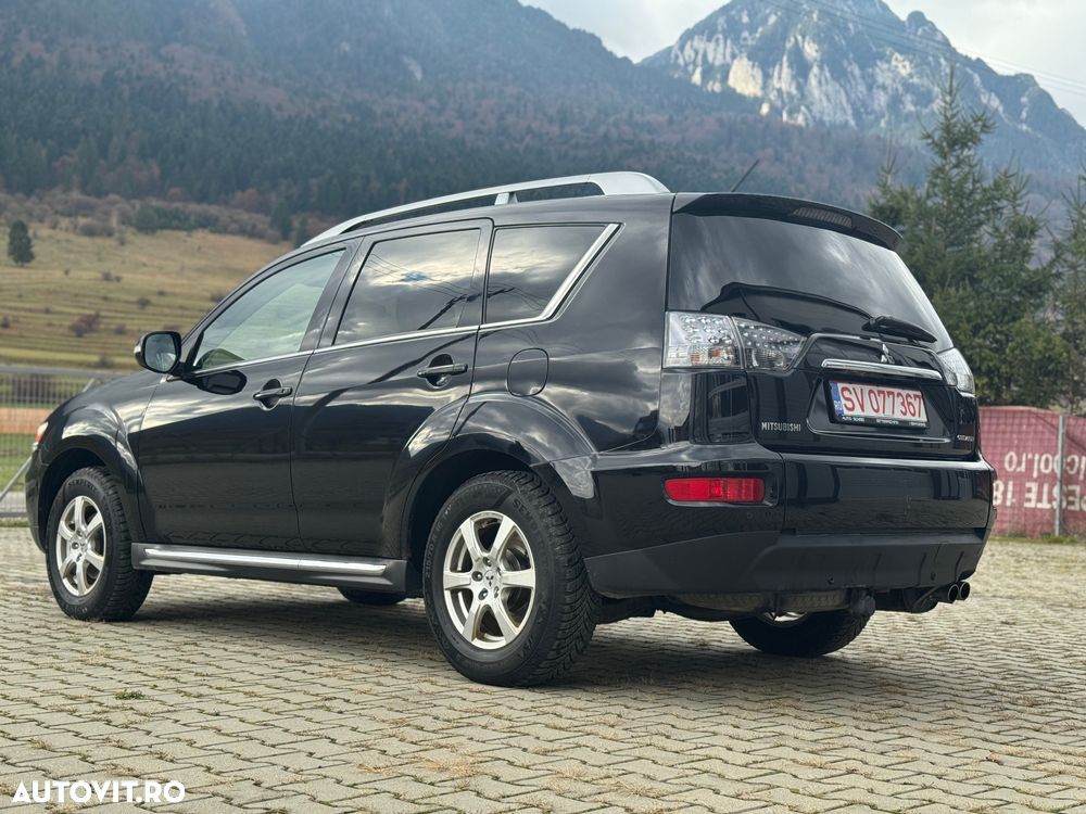 Mitsubishi Outlander 2.2 DI-D 4WD TC-SST Motion - 6