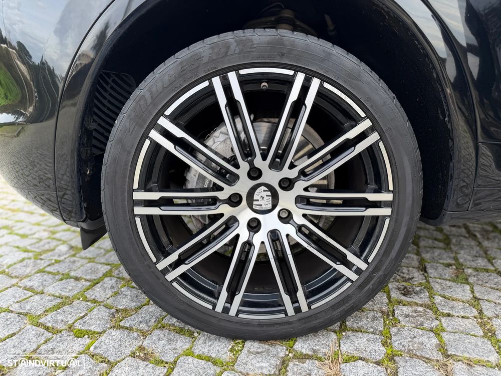 Porsche Cayenne Tiptronic S - 17