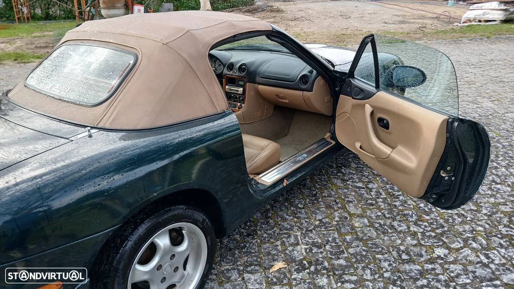 Mazda MX-5 1.6i 16V - 6